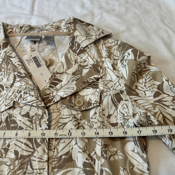 NEW Chicos 1 (Medium / 8) Neutral Floral Blazer Jacket ~ Layer Coastal Cottage - Picture 3 of 5